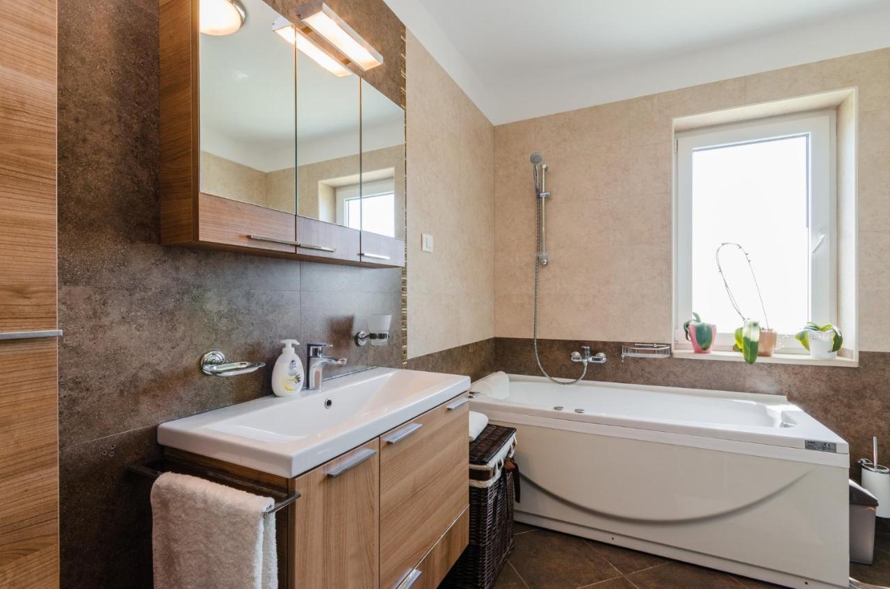 Villa Valentina Bribir  Ngoại thất bức ảnh
